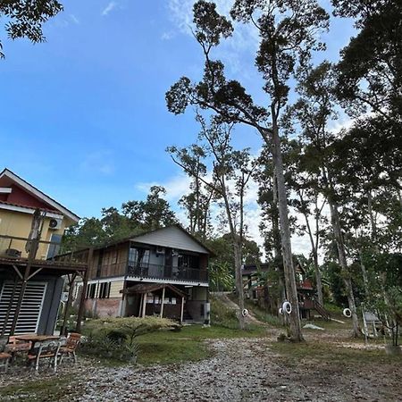 Resort D Rumah Bonda River View Kuala Kangsar Exterior foto